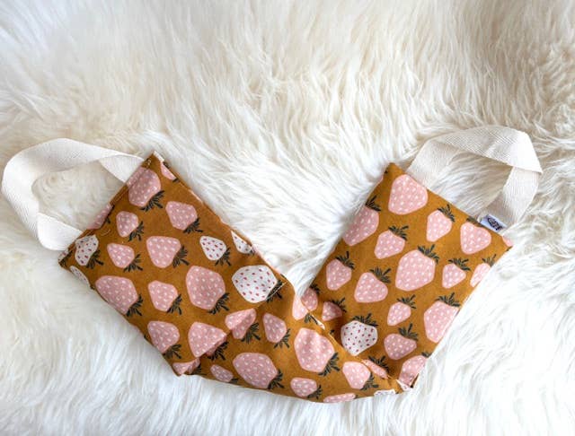 Warm & Cool Therapy Wrap | Strawberry