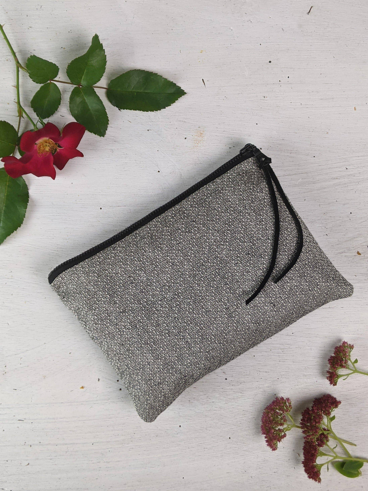 Monochrome Textured Zip Purse