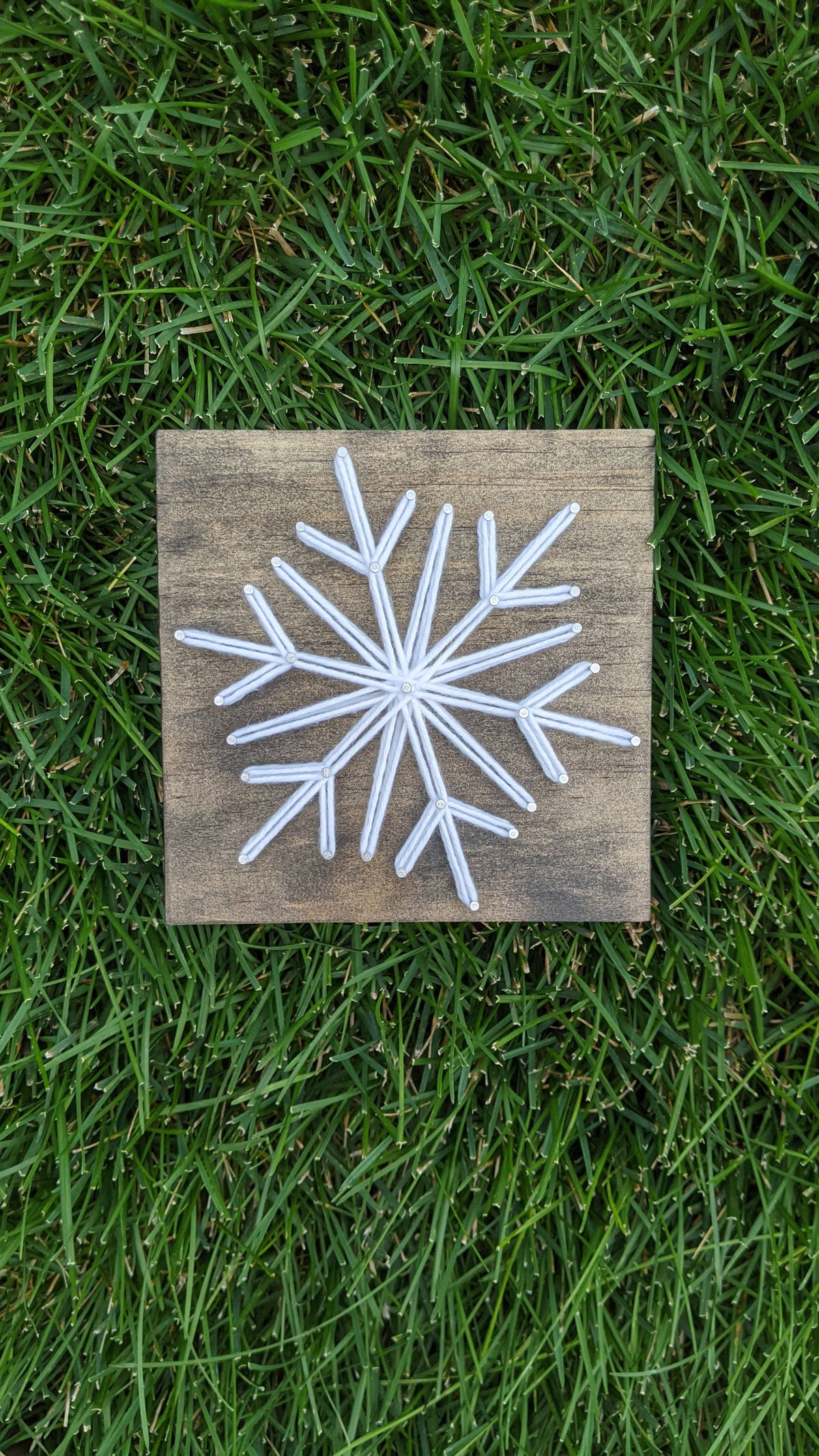 Snowflake String Art - Simple