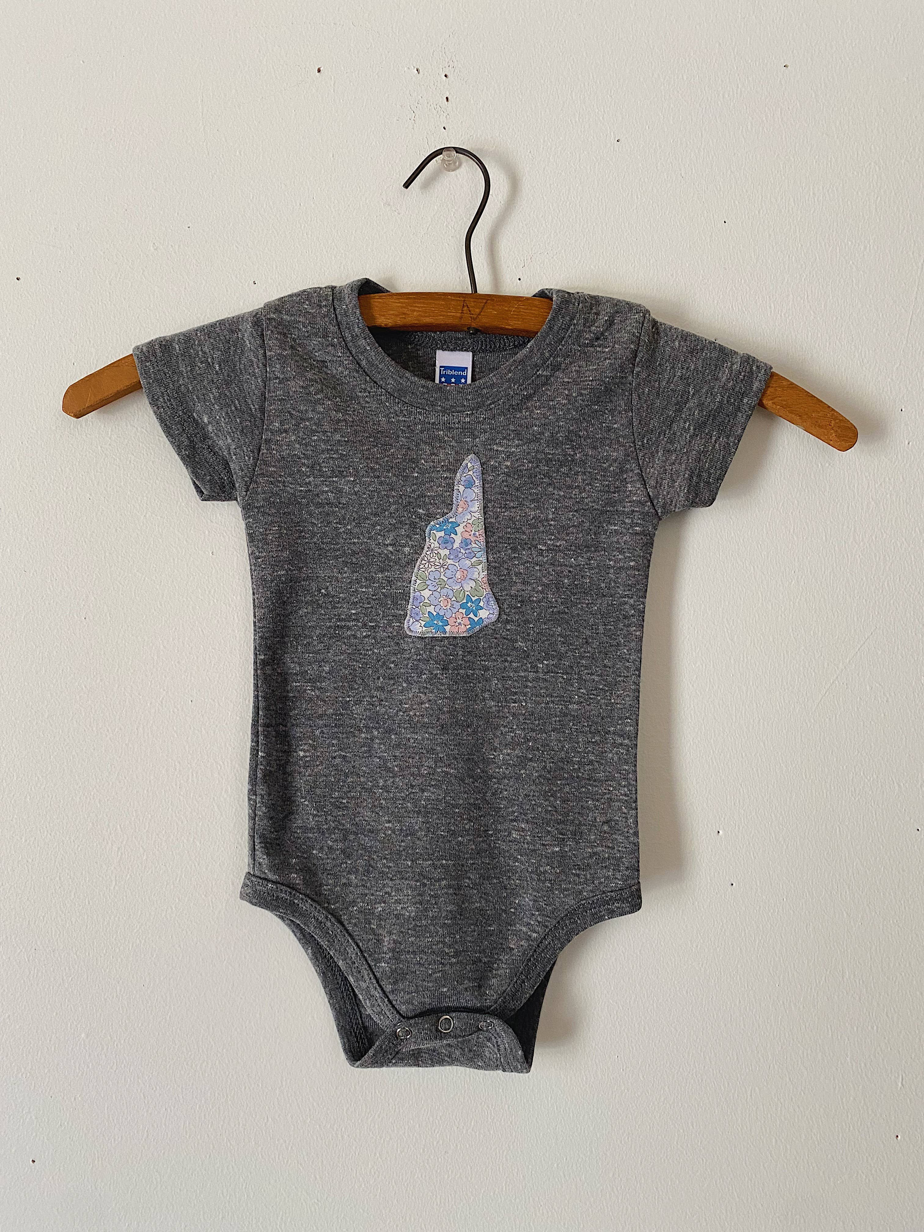 New Hampshire Baby Bodysuit — Grey Floral