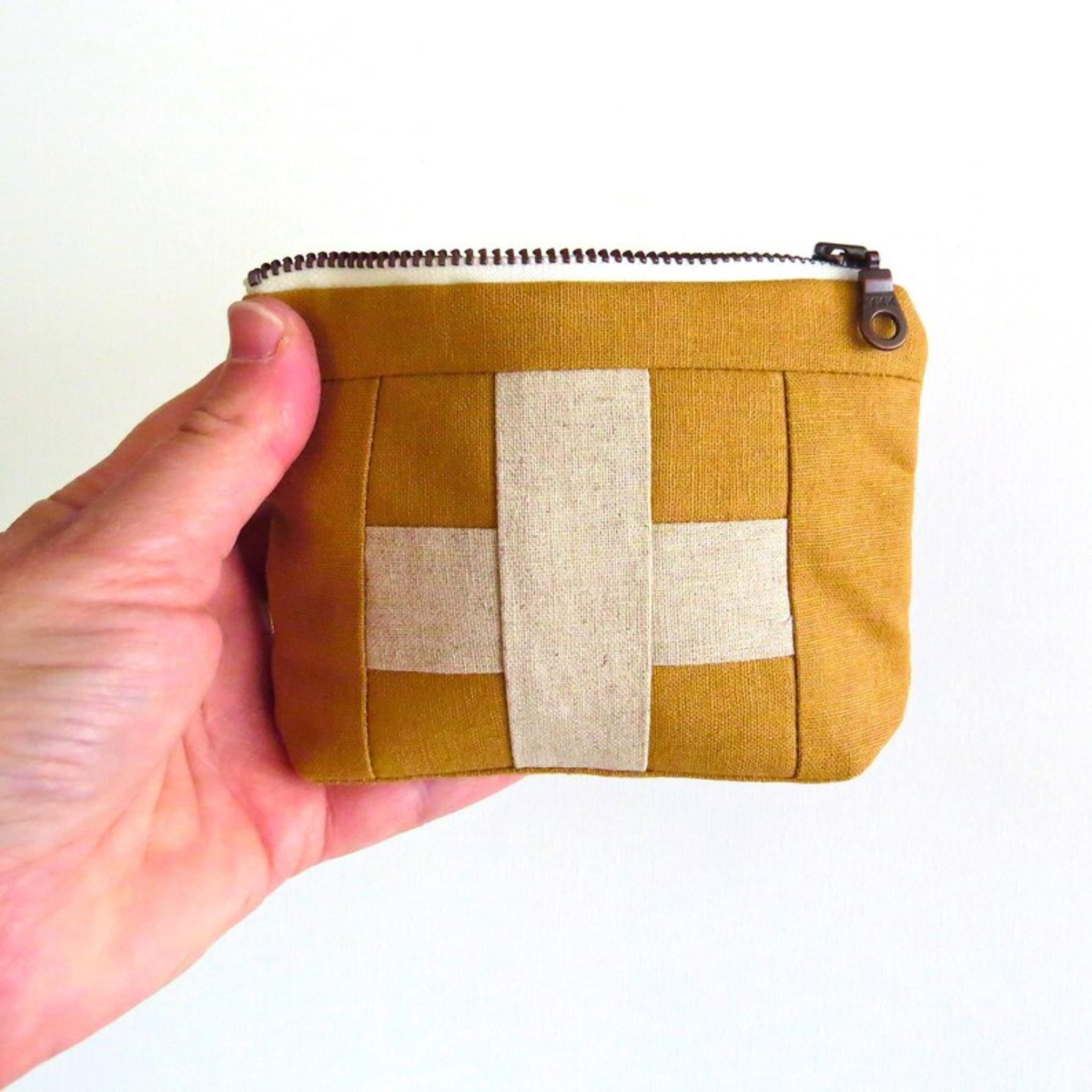 Handmade First Aid Travel Bag | Leather/Cream