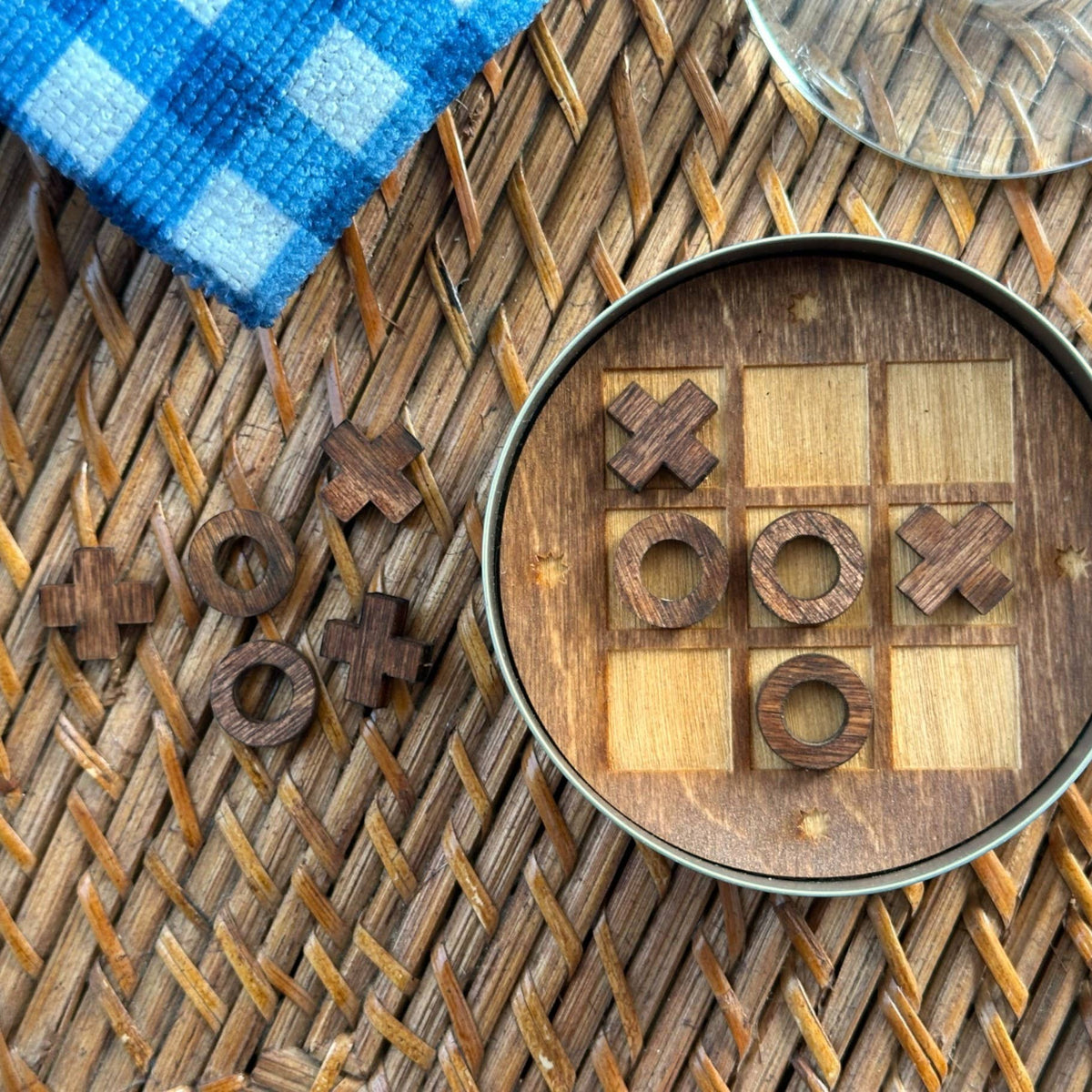 Games in the Round — Tic Tac Toe
