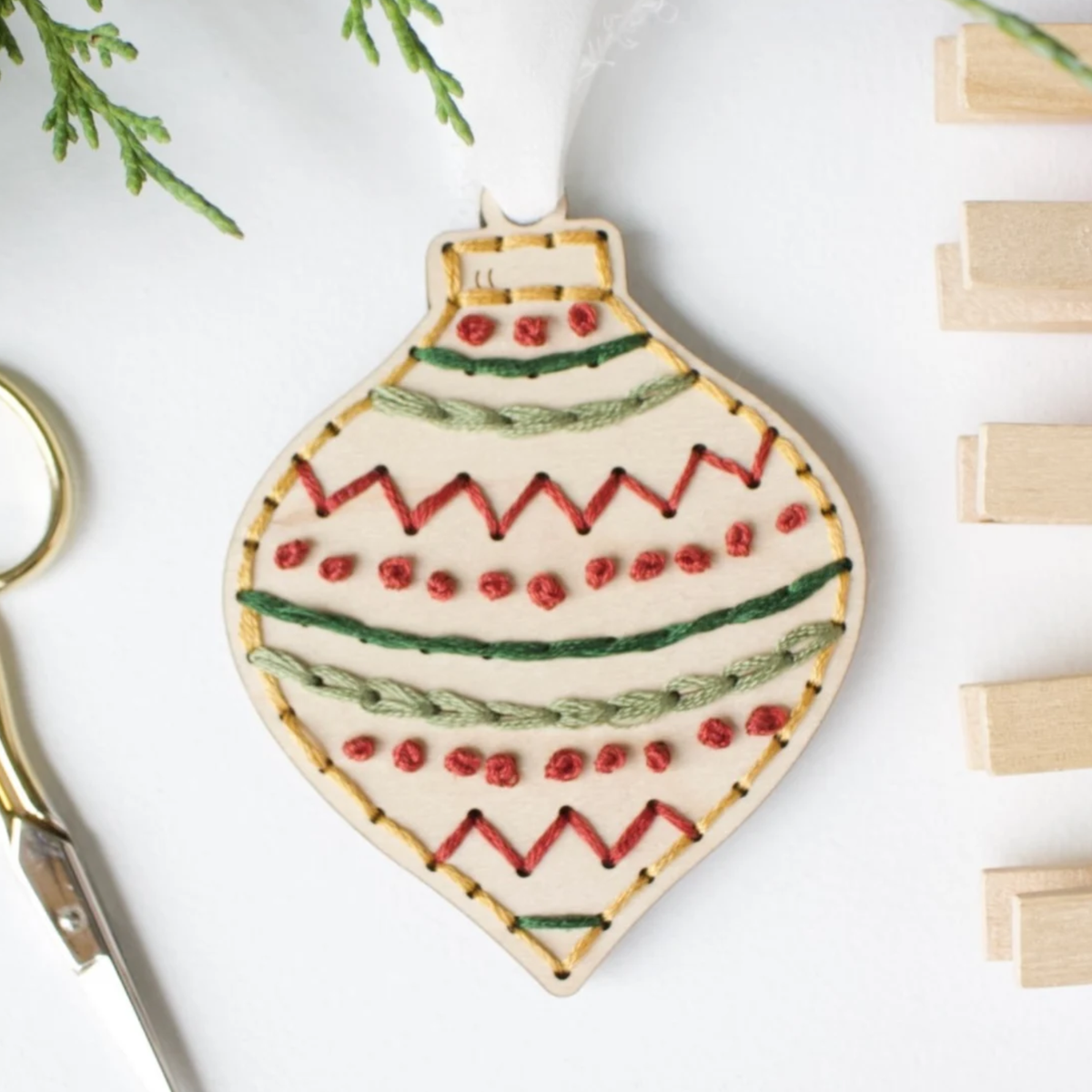 Vintage Glass Christmas Ornament Embroidery DIY Kit